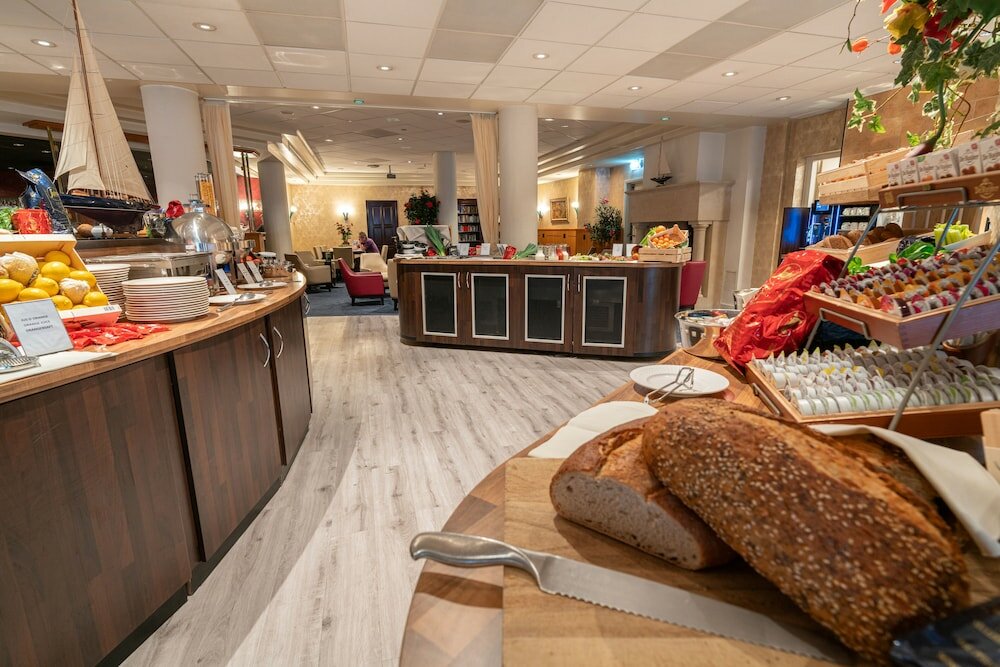 Фото Badhotel Scheveningen