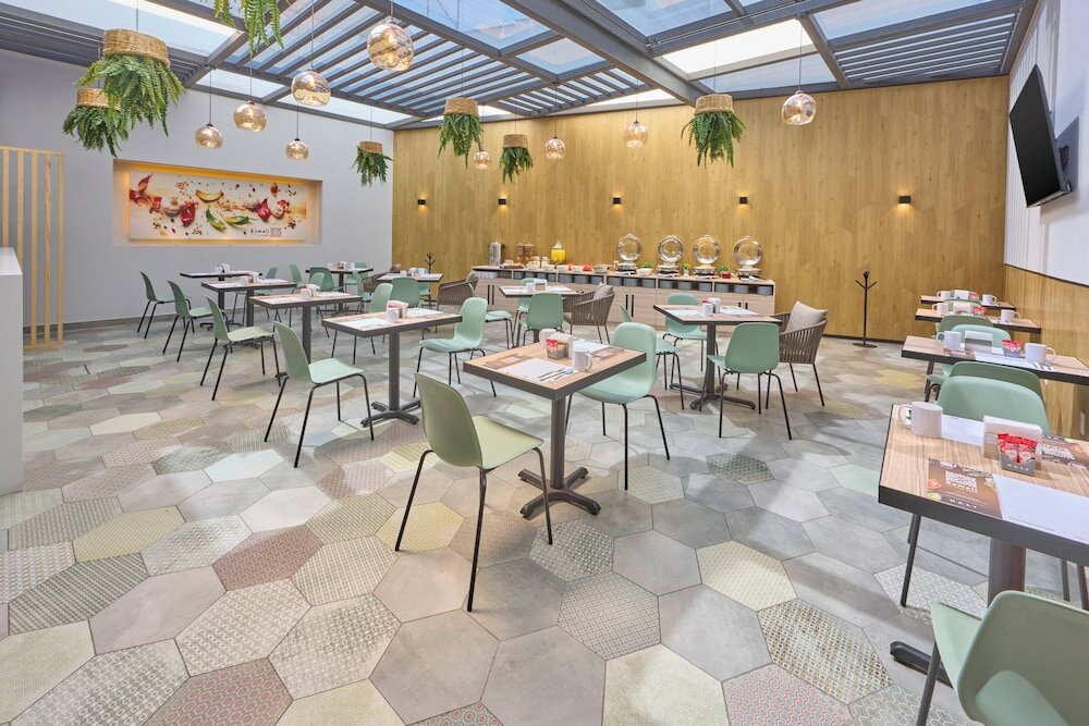 Фото отеля 5