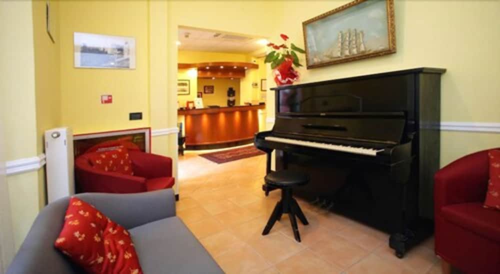 Фото Hotel La Camogliese