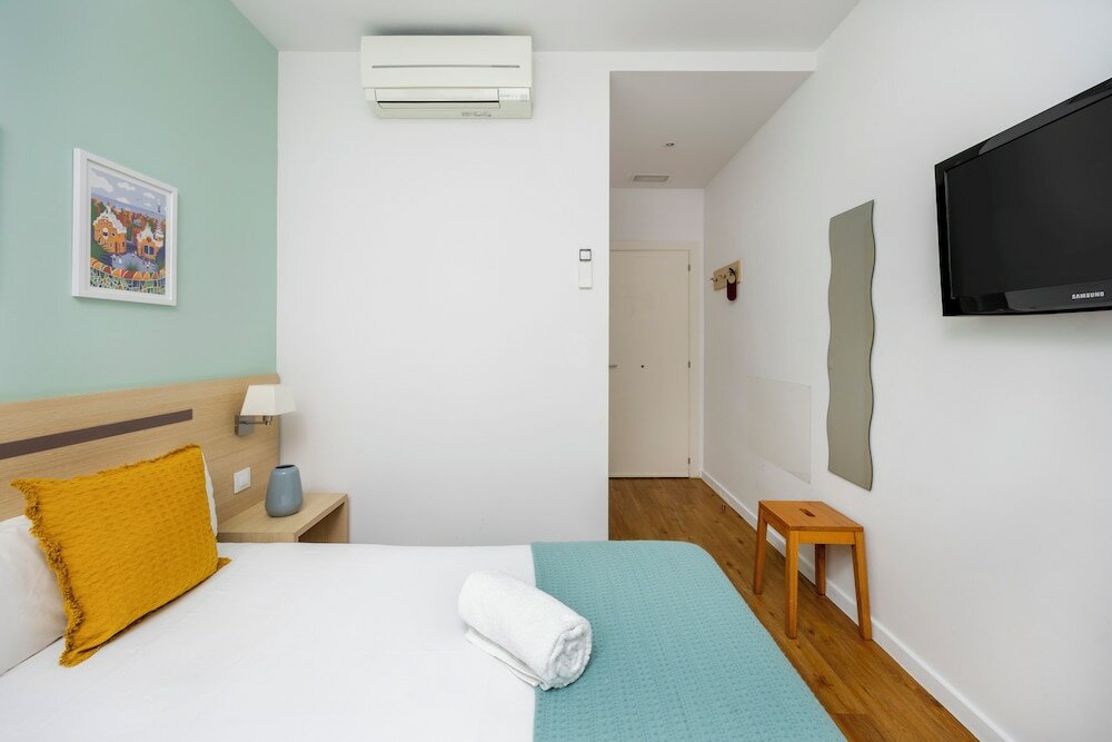 Фото Hostal Barcelona Centro