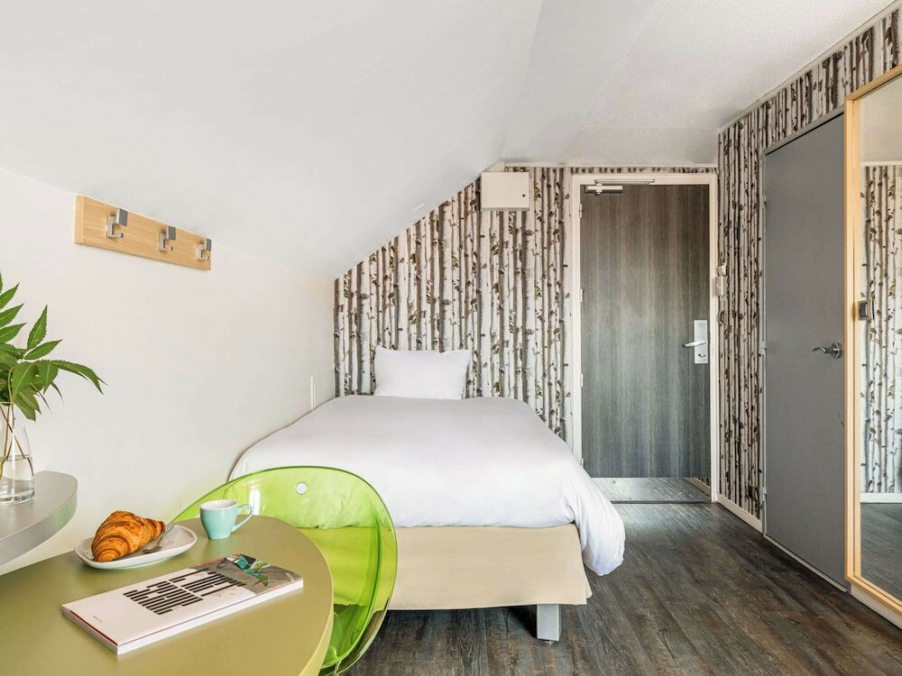 Фото Ibis Styles Annecy Centre Gare