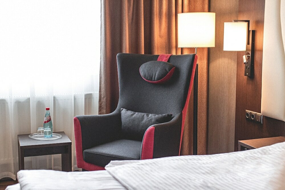 Фото Plaza Hotel Hanau