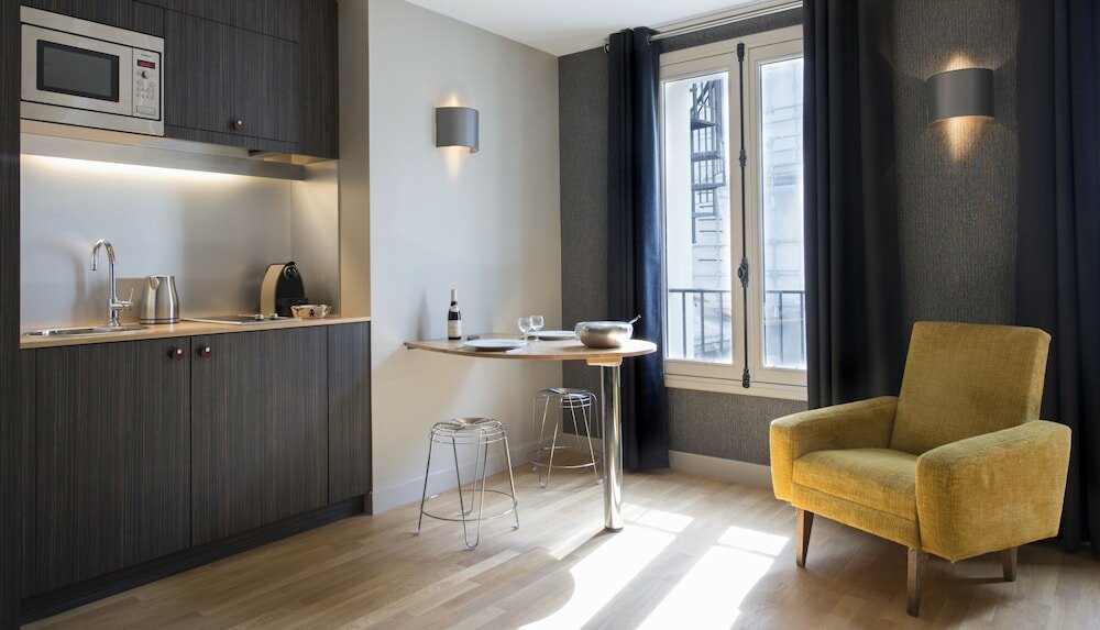 Фото Suites and Hotel Helzear Champs Elysees