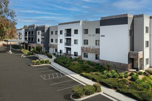 Гостиница Courtyard by Marriott San Diego Carlsbad в Карлсбаде