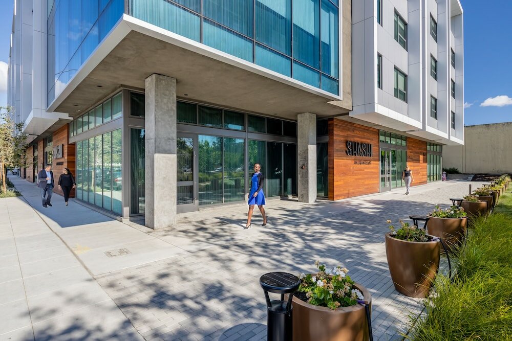 Фото Shashi Hotel Mountain View, an Urban Resort