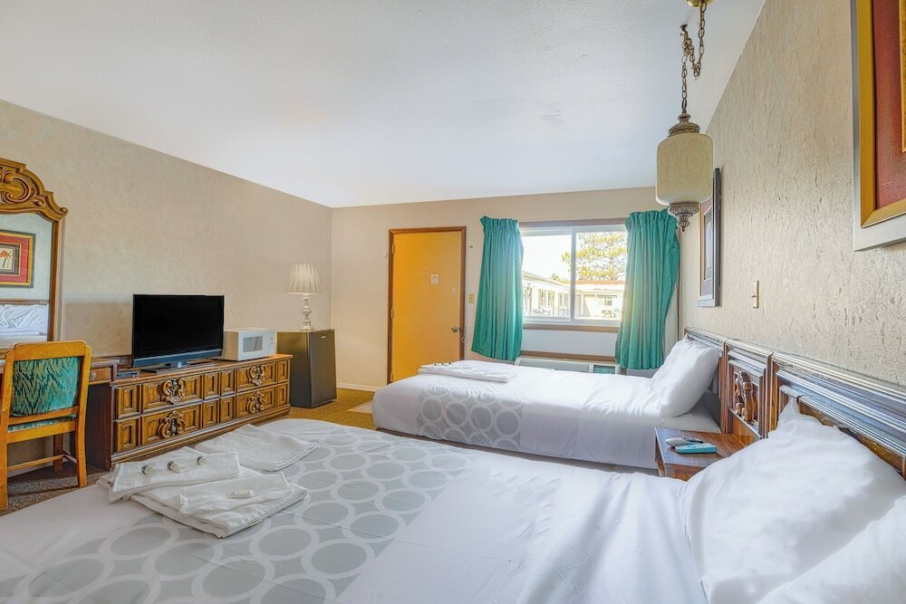 Фото Love Hotels Tomahawk by Oyo at Lake Mohawksin Wi