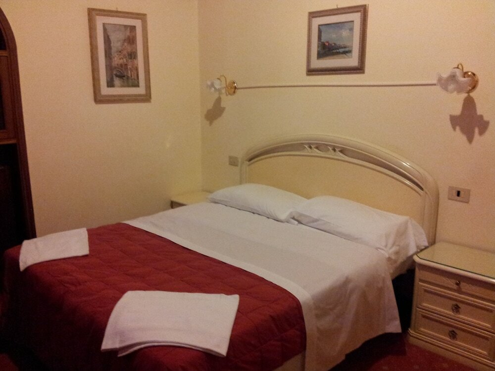 Фото Hotel Casa Linger