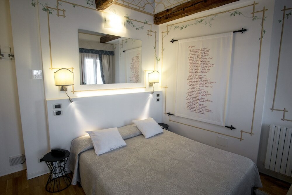 Фото Hotel Antigo Trovatore