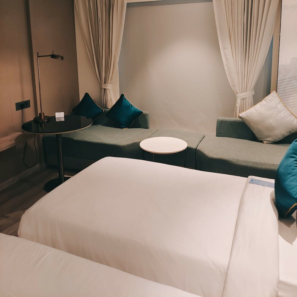 Фото Park Inn by Radisson Surat