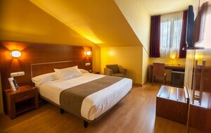 Hotel Andia (Comunidad Autónoma de Aragón, Province of Zaragoza, Calle N), hotel