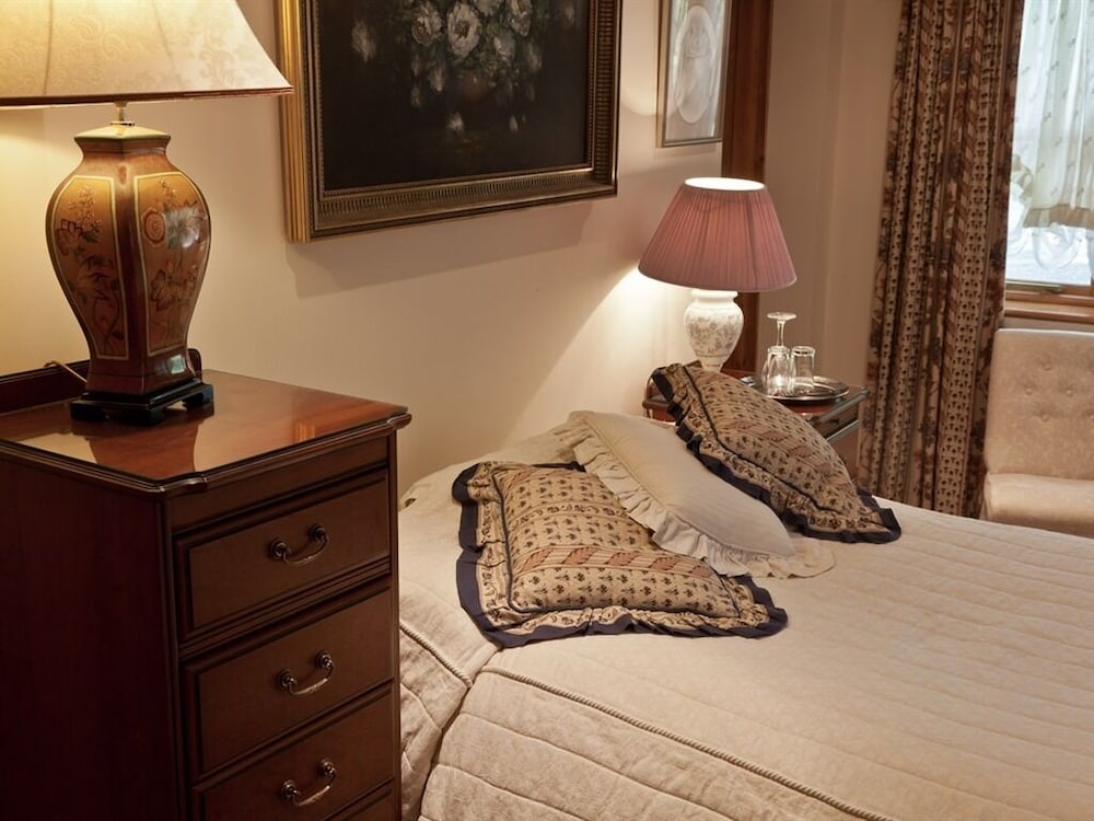 Фото Little Red Rooster Rest and SPA