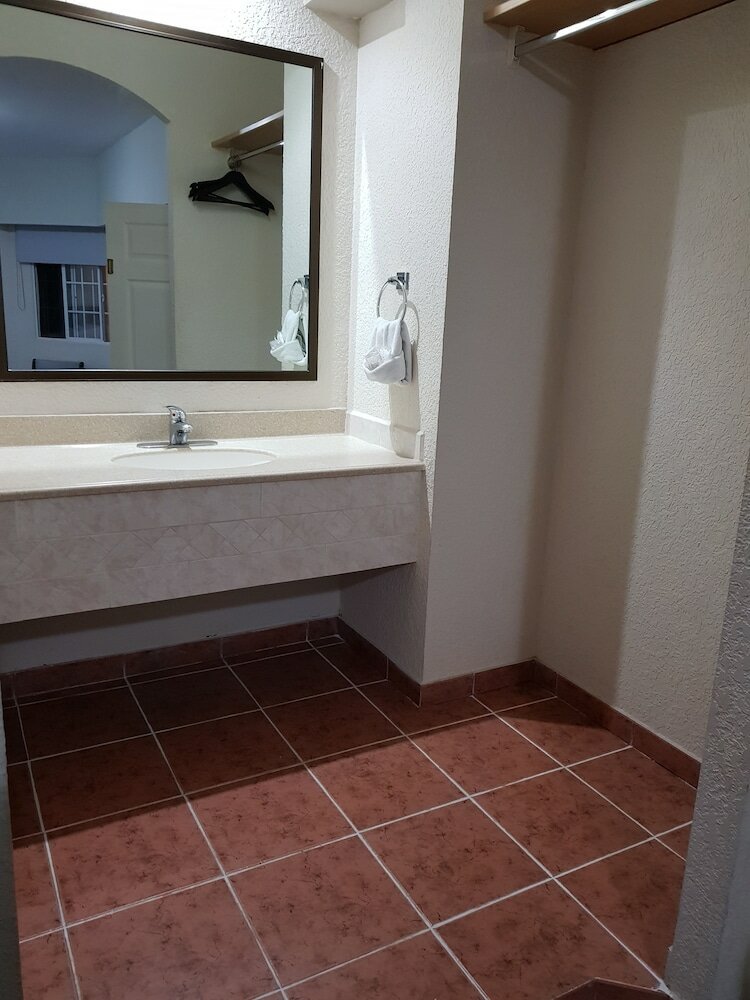 Фото Hotel Principado Tijuana Zona Aeropuerto