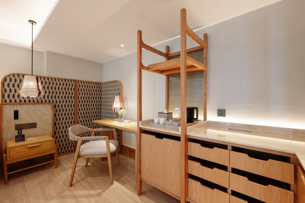 Фото Ad Lib Hotel Bangkok