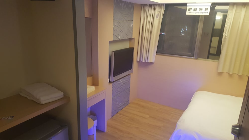 Фото Honey Prince Hotel