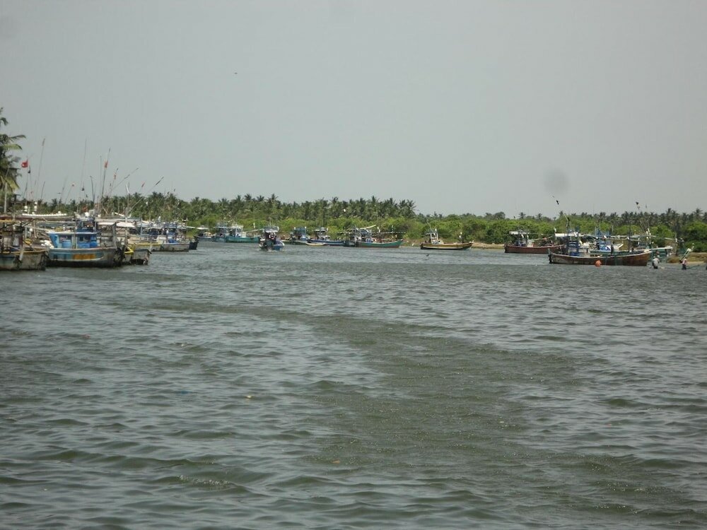 Фото Hotel Naaval