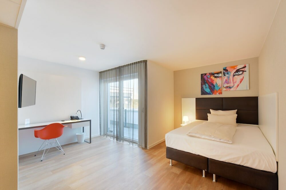 Фото K-Apart Hotel & Boardinghouse