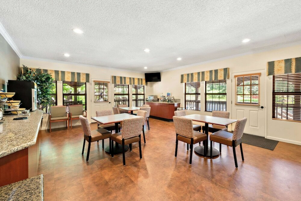 Фото Best Western Stagecoach Inn