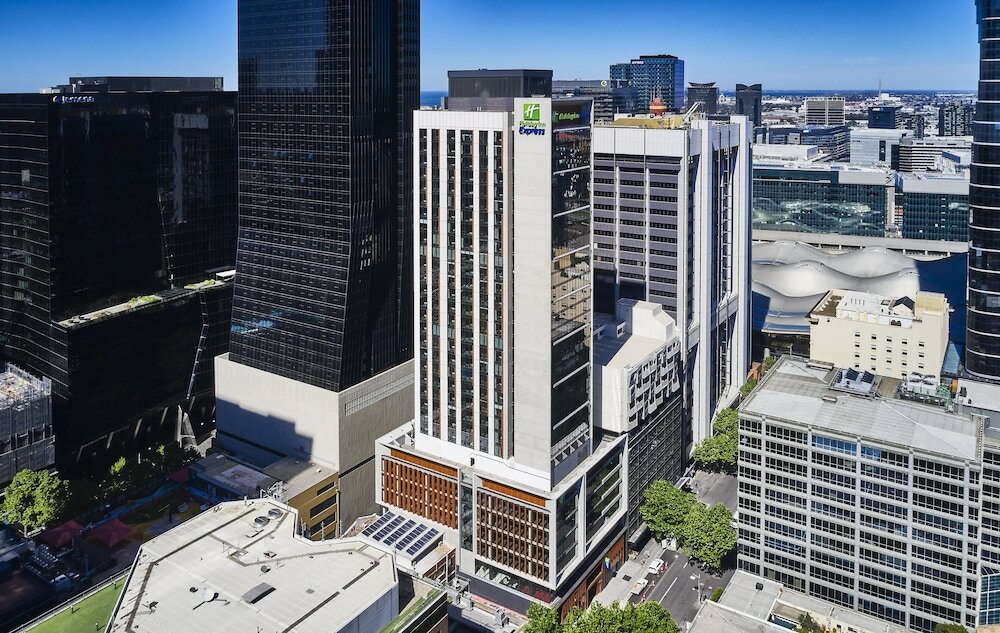 Фото Holiday Inn Express Melbourne Little Collins