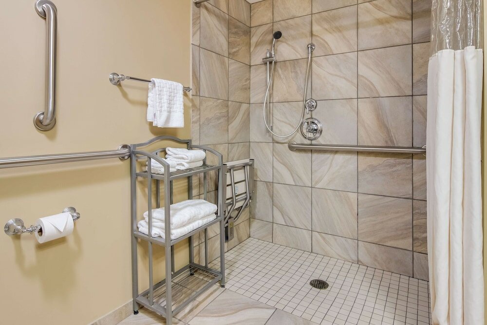 Фото Best Western Plus Traverse City