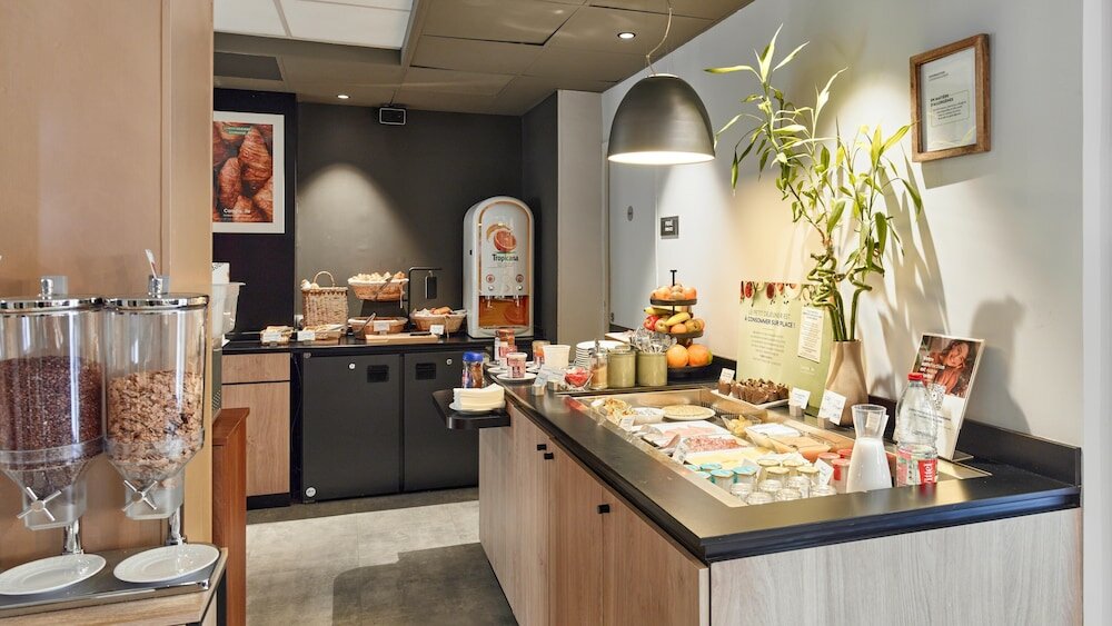 Фото Campanile Paris 15 Tour Eiffel 