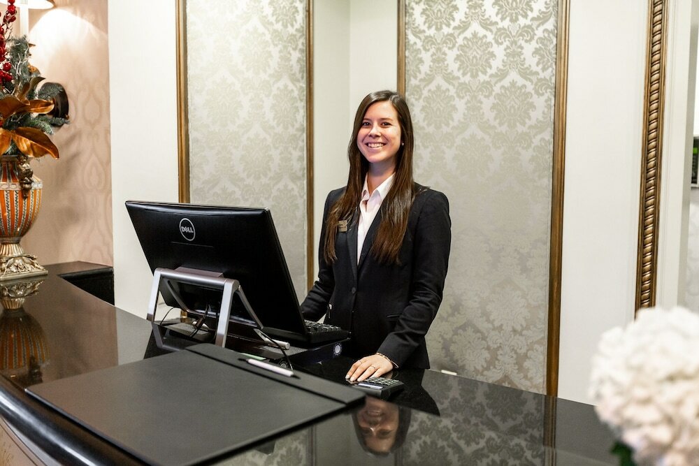 Фото Market Pavilion Hotel