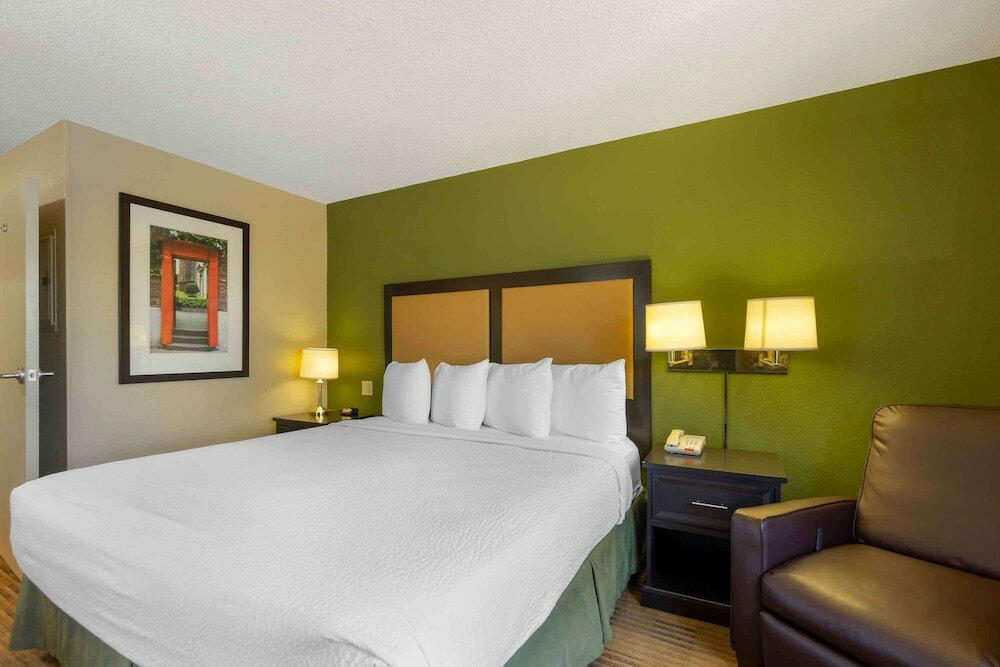 Фото Extended Stay America Suites Tampa Airport Spruce Street