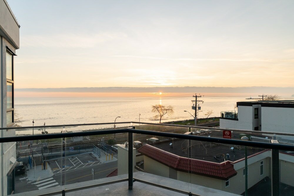 Фото Ocean Promenade Hotel