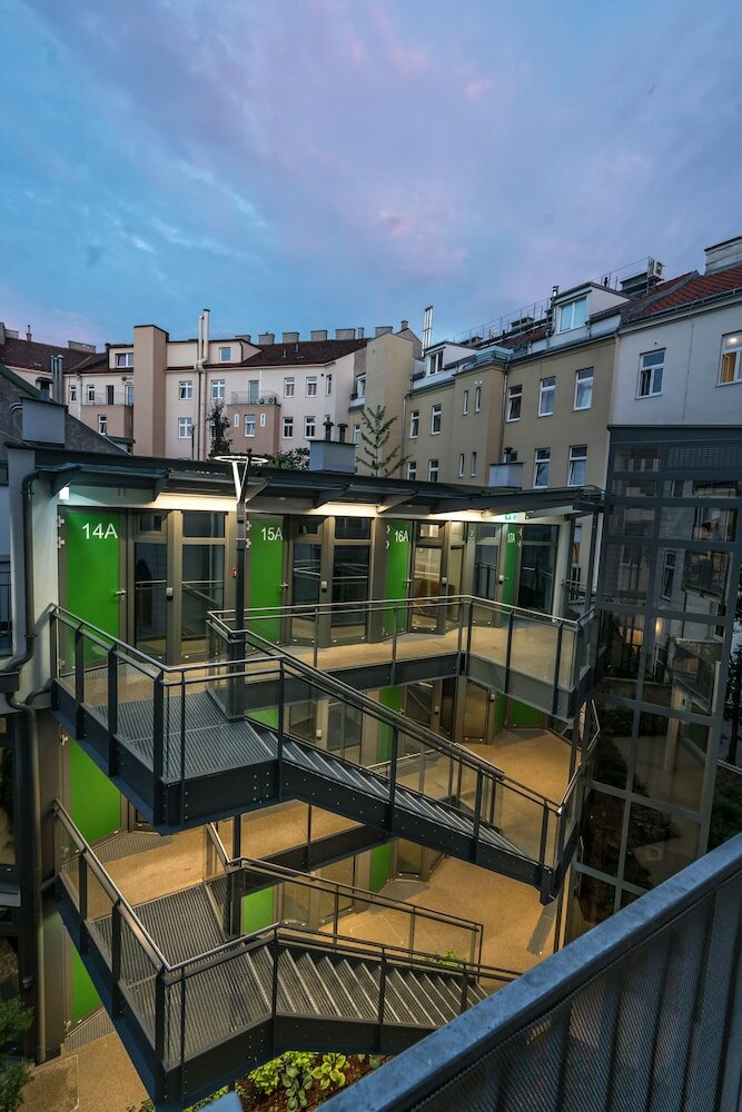 Фото Aparthotel Smart Apart Living - Wien Hauptbahnhof