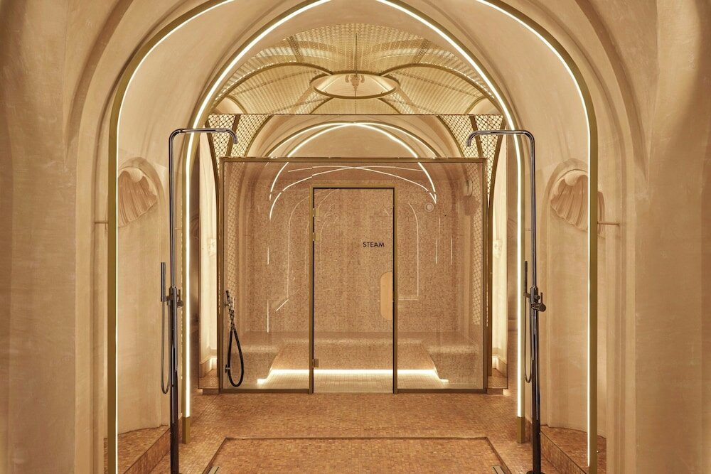 Фото W Hotel Budapest