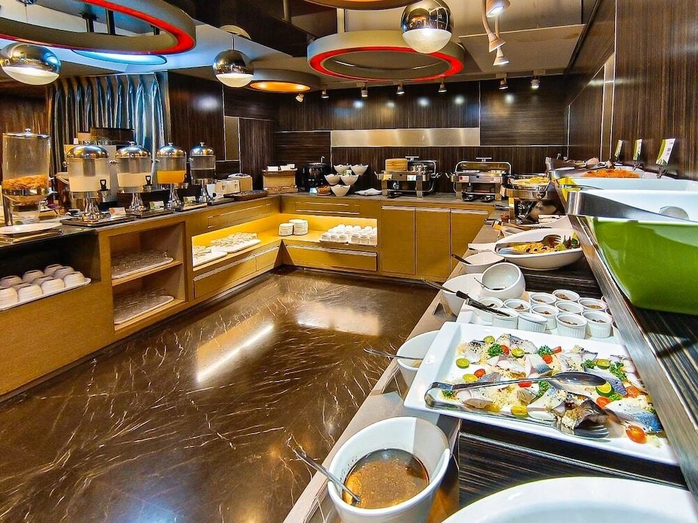 Фото In One City Inn