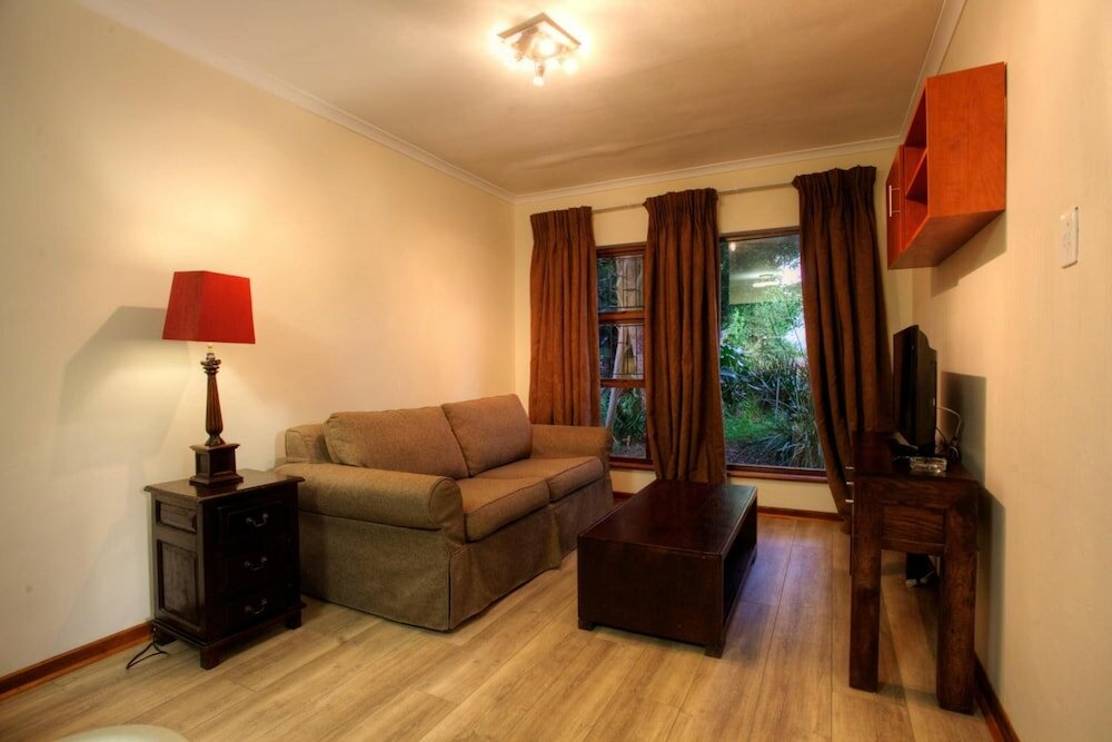 Фото 39 on Church Guesthouse and Conferencing