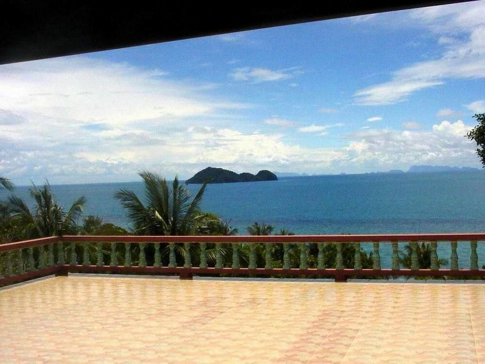 Фото Отель Golden Hill Resort