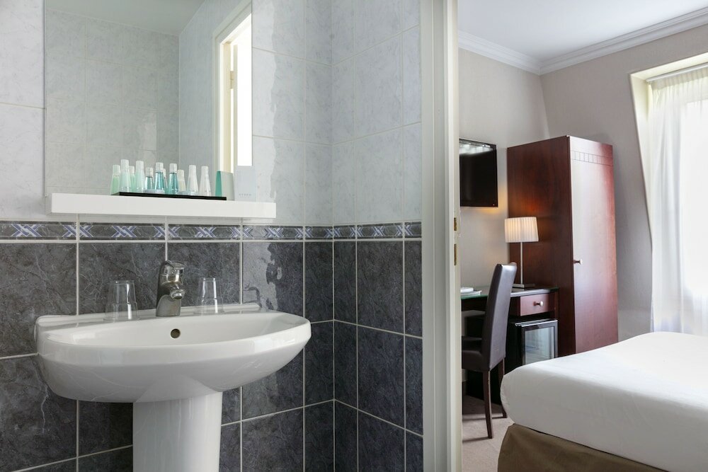 Фото Saint Cyr Etoile