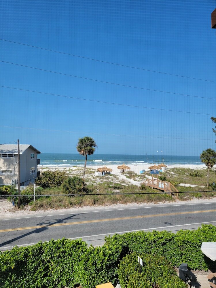 Фото Silver Surf Gulf Beach Resort