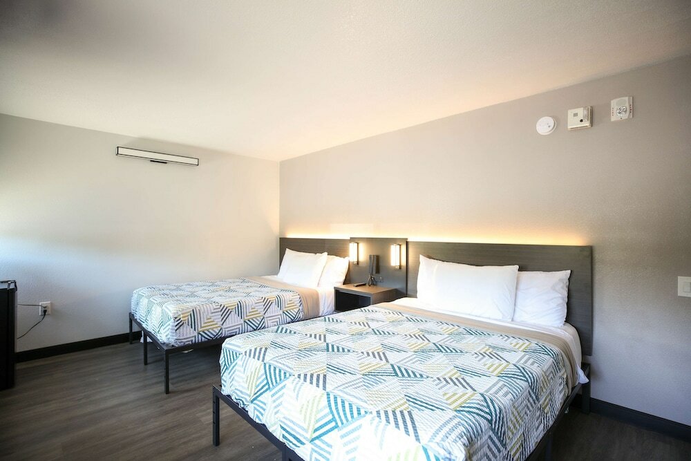 Фото Motel 6 Sacramento, Ca - Old Sacramento North