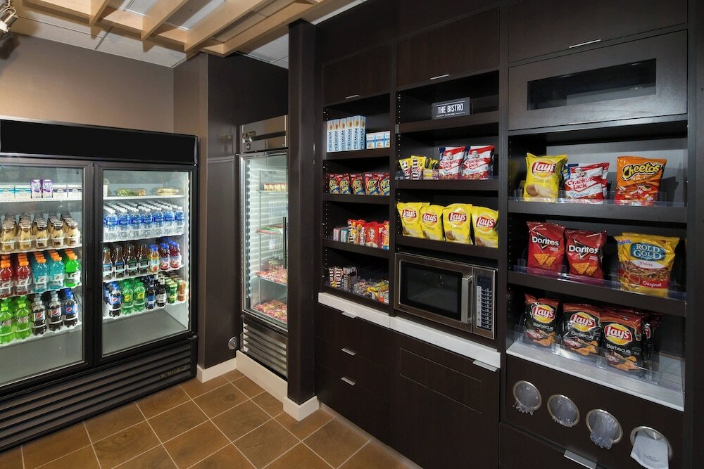 Фото Courtyard Bay City