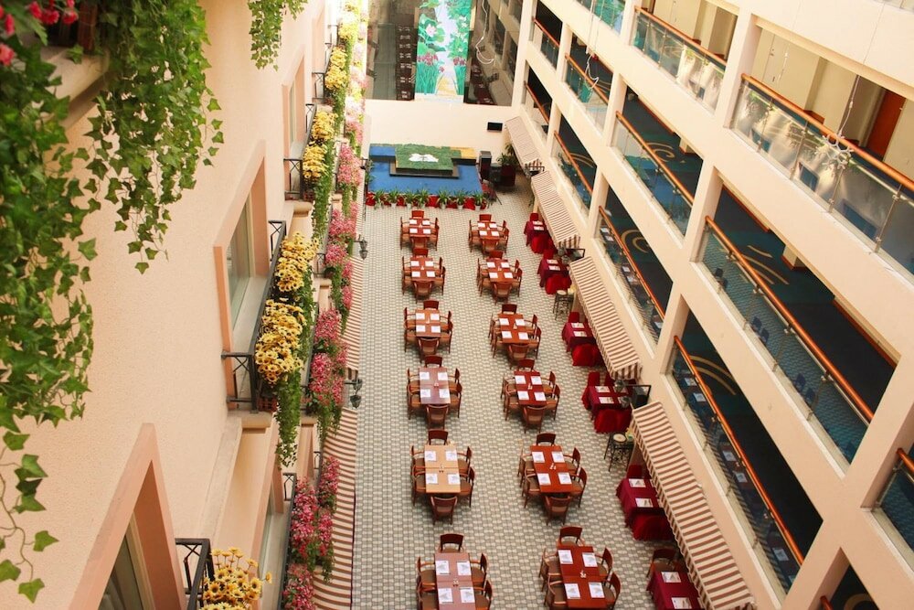 Фото The North Garden