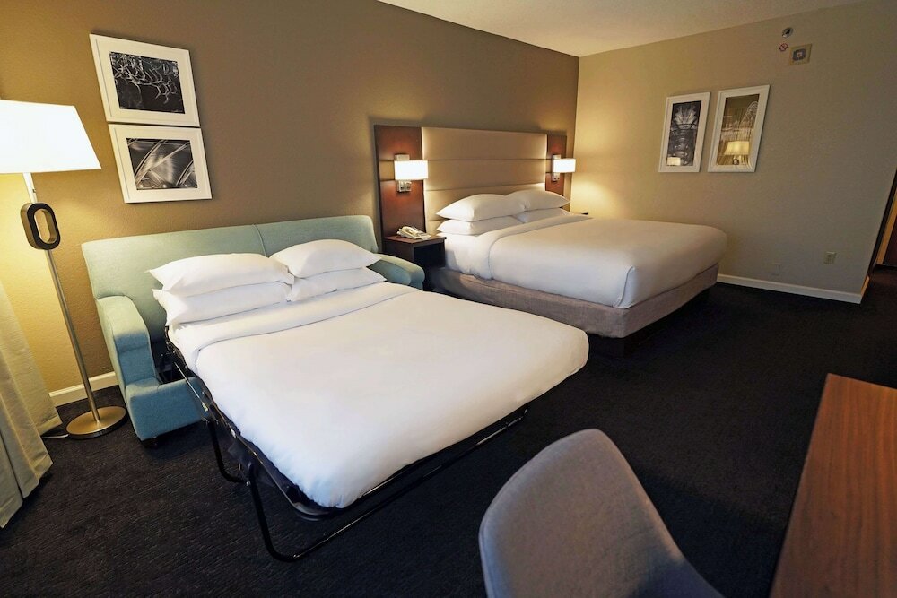 Фото Doubletree by Hilton Orlando Downtown