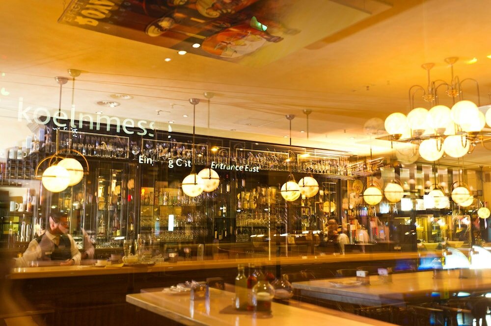 Фото Hotel Dorint An der Messe Koln