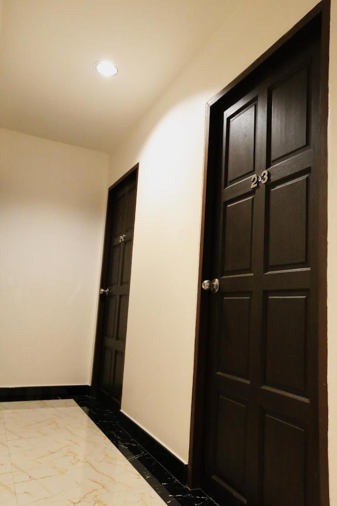 Фото Katesiree House