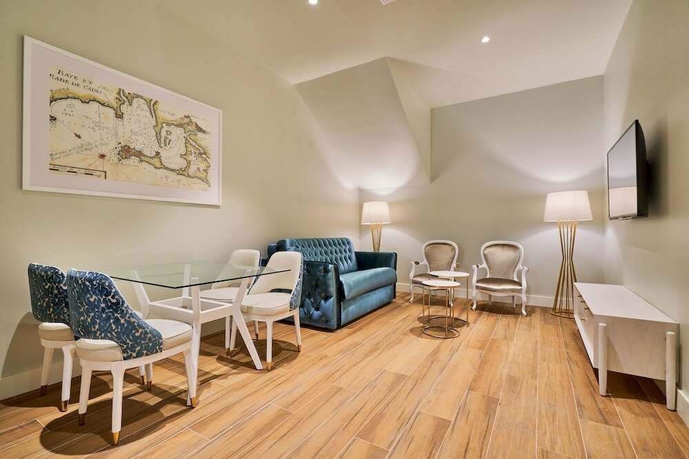 Фото Tandem Veedor De Galeras Suites