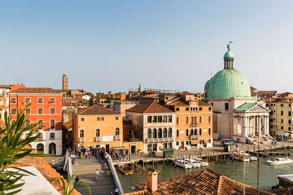 Фото Nh Venezia Santa Lucia