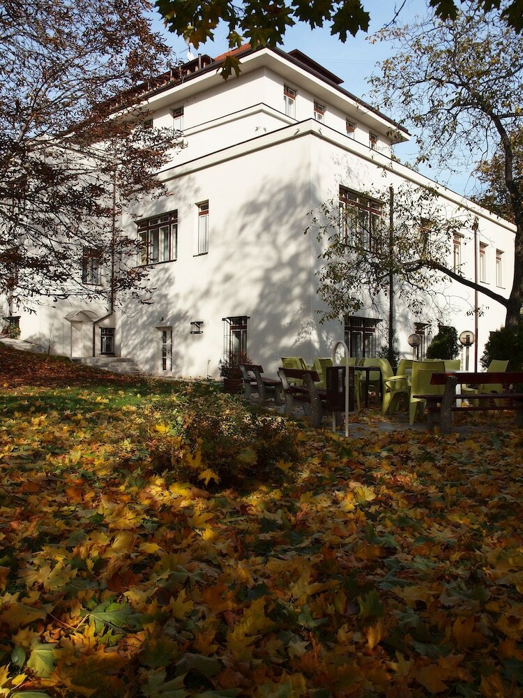 Фото Pension Jana - Domov Mládeže