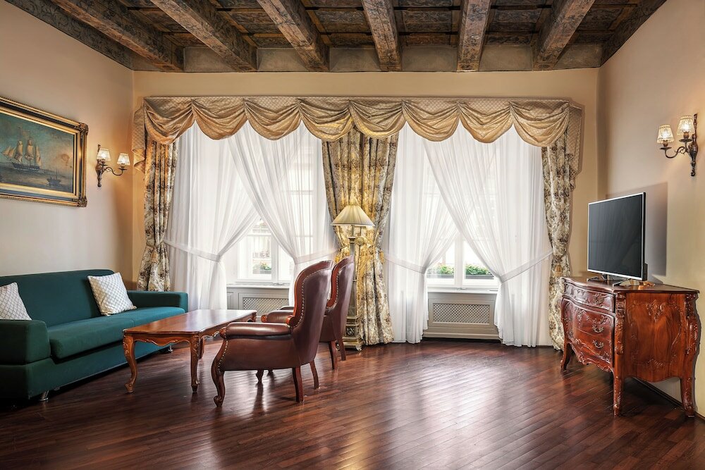 Фото Iron Gate Hotel & Suites Prague by Bhg