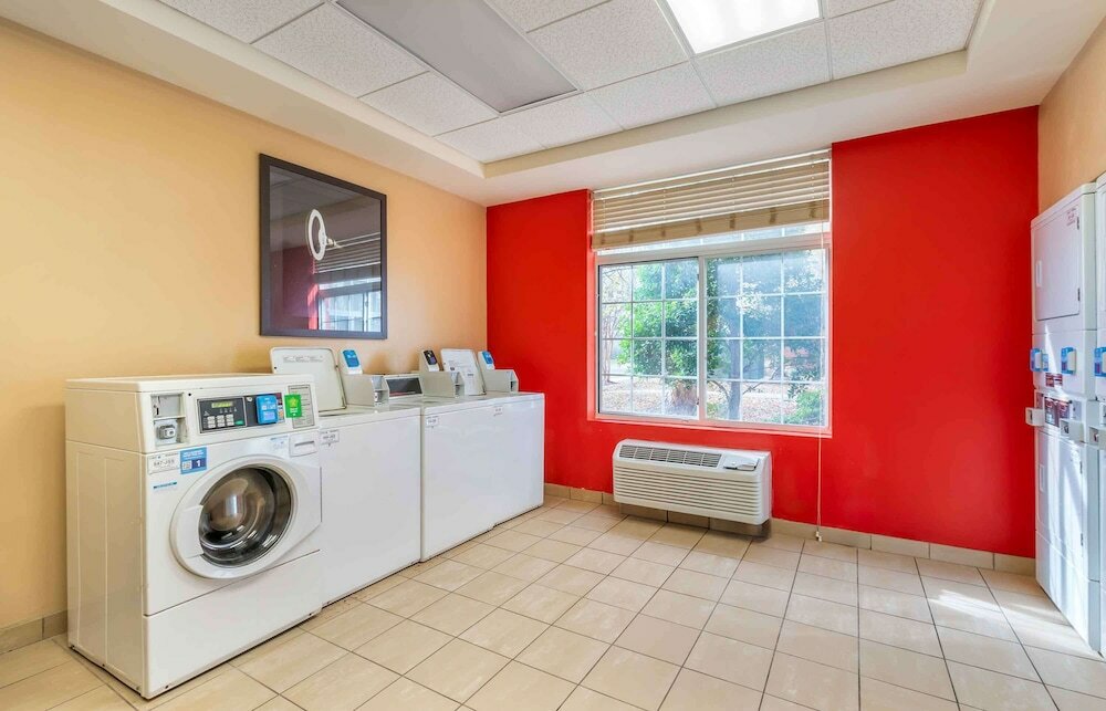 Фото Extended Stay America Suites Chesapeake Greenbrier Circle