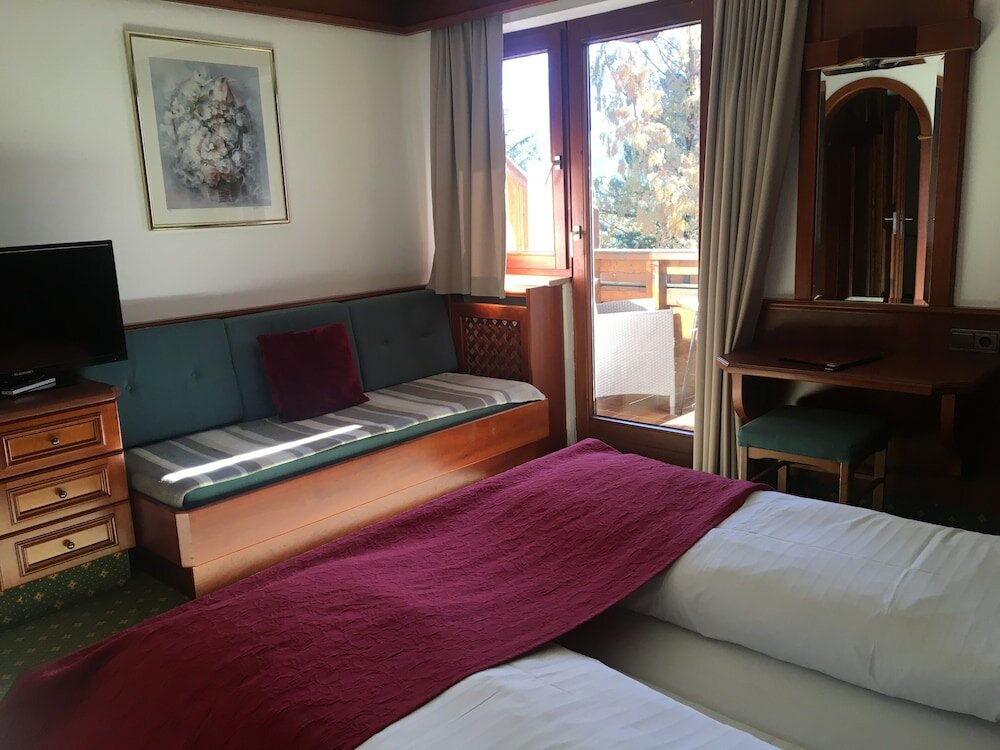 Фото Hotel Tyrolis