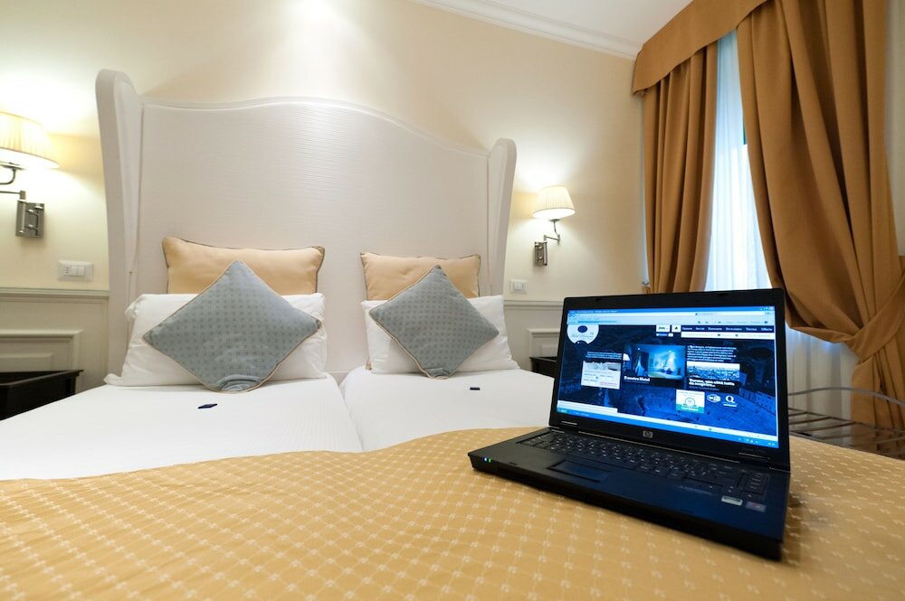 Фото Hotel Bologna