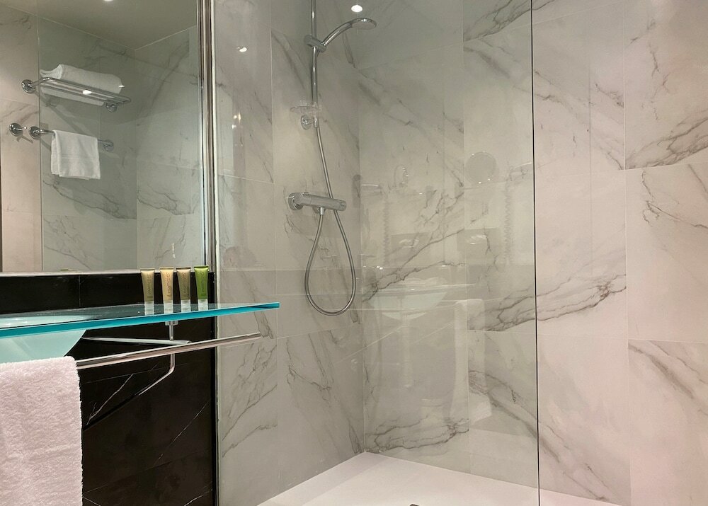 Фото Holiday Inn Madrid - Las Tablas, an Ihg Hotel