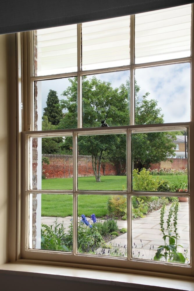 Фото Stoke Place Hotel