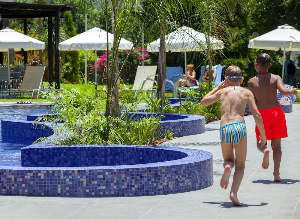 Фото Kapetanios Odysseia Hotel